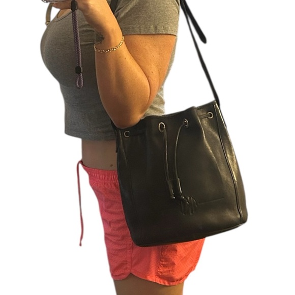 Anne Klein Black Leather Bucket Bag - Picture 10 of 10